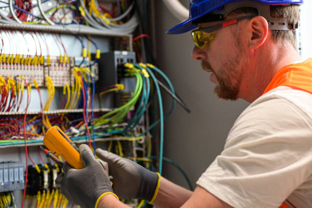 Best Affordable Electrician  in Clayton, MO